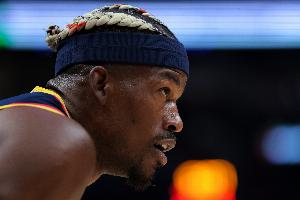 巴特勒談熱火鬧?。簭念^到尾只有一個人一句話沒說 都已經過去了