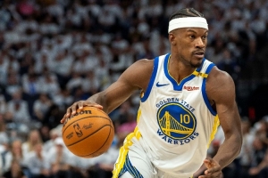 不斷殺傷！巴特勒今天命中16個罰球 創(chuàng)勇士隊史揭幕戰(zhàn)新紀(jì)錄