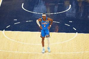 亞歷山大：KD確實(shí)叫了三次暫停&無論口頭還是手勢 但裁判沒注意到