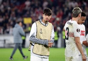 記者：曼城關(guān)注斯圖加特18歲天才卡托維奇，球員目前無意轉(zhuǎn)會(huì)