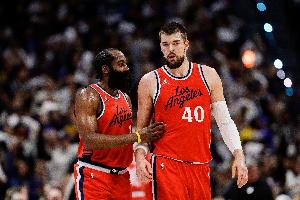 養(yǎng)生籃球？快船半場僅3次罰球 哈登2次&祖巴茨1次