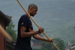 名記感嘆文班外星人表現(xiàn)：少林寺今夏給這年輕人施加了神奇魔法！