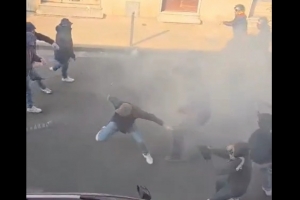 比薩和維羅納兩隊(duì)球迷暴力沖突，未來三個(gè)月都被禁止赴客場觀戰(zhàn)