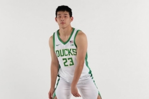 11中4！媒體人：外線干拔跳投快速出手是林葳的一貫打法 只是沒(méi)進(jìn)