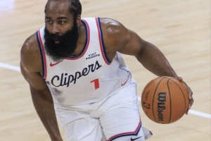 如何看待球隊首發(fā)？哈登：天賦異稟 我們能制造各種錯位優(yōu)勢