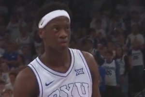 全是持球猛攻！迪班薩季前賽第二場(chǎng)13中6砍下18分8籃板3蓋帽