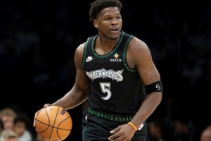 愛(ài)德華茲傷退？里德：他會(huì)沒(méi)事的 我覺(jué)得他明天能打