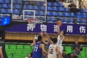 絕殺時(shí)刻！恭喜廣東宏遠(yuǎn)獲得全國(guó)U17青少年籃球聯(lián)賽季軍！