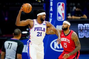 76人可能在討論交易恩比德？考辛斯：我非常確定