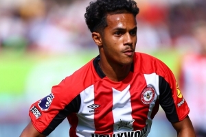 記者：利茲聯(lián)不太可能在冬窗簽下布倫特福德攻擊手法比奧-卡瓦略