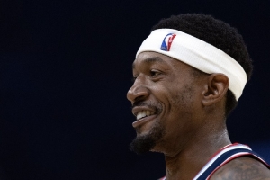 剛復(fù)出還需要時間！比爾8中3拿到9分1板2助