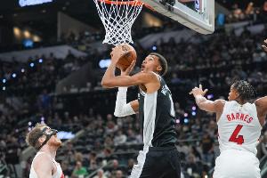 歷史最強(qiáng)開局榜：最長24連勝卻失冠 綠軍多次上榜 上季一隊15連勝