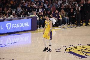 小里弗斯：東契奇能帶幾乎任何球隊(duì)爭(zhēng)冠 他去籃網(wǎng)都能進(jìn)季后賽