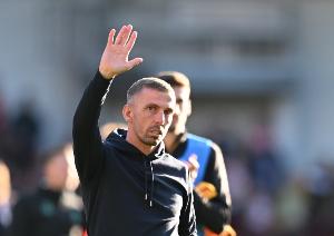 TA：加里-奧尼爾主動(dòng)退出狼隊(duì)主帥遴選，他認(rèn)為接手時(shí)機(jī)不合適