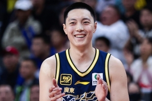 廣東全運(yùn)男籃12人大名單：趙睿、胡明軒、徐杰領(lǐng)銜 周鵬在列