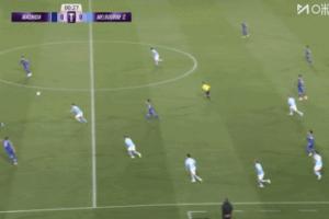 亞冠逆天烏龍！町田隊長開場32秒遠(yuǎn)距離回傳，皮球直接精準(zhǔn)入網(wǎng)