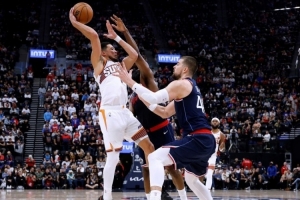 周四競彩籃球焦點(diǎn)：快船兩大核心缺席 太陽雙槍蓄勢待發(fā)