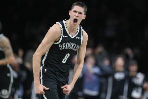 打得可以！新秀杰明半場6中3拿到8分3板5助1斷