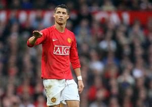 前球員回憶：07年與C羅交換球衣后送人，當(dāng)時(shí)未意識(shí)其價(jià)值與意義