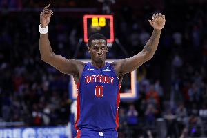 打成奧尼爾了！杜倫14中11超高效砍下30分11板3斷