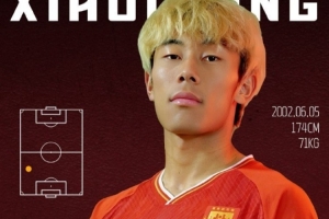 吉星高照！和曉強近三個賽季先后幫助西海岸、英博和銅梁龍升超