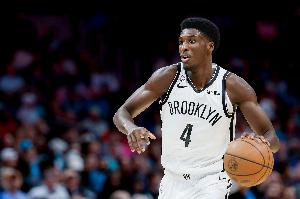 記者：22號秀德雷克·鮑威爾沒有畏首畏尾 展現(xiàn)了持球進攻的自信