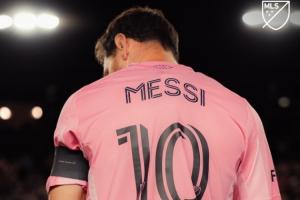 只是時間問題！美職聯(lián)官方曬照：梅西距歷史第一助攻王僅差4次