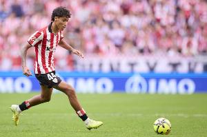 18歲新星閃耀畢巴！西班牙中場(chǎng)塞爾頓一周內(nèi)完成歐冠和西甲首秀