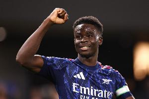 薩卡：我現(xiàn)在唯一能做的就是專注于今天，如何幫助我的球隊(duì)和自己