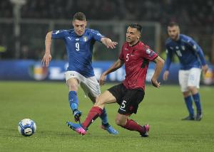 天空體育：貝洛蒂仍需繼續(xù)康復(fù)治療，他最快要到明年春天才能復(fù)出