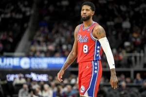 解說(shuō)：?jiǎn)讨位貧w利好&76人完全是后衛(wèi)驅(qū)動(dòng)的 這賽季他們會(huì)是大黑馬