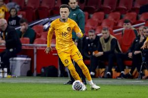 官方：荷蘭隊后衛(wèi)哈特曼因病離開訓練營，不會隨隊出征波蘭