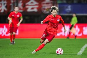 博主：海港與茹子楠轉(zhuǎn)會談判進入最后階段，交易有望在12月完成