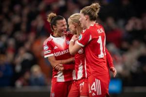驚天逆轉(zhuǎn)！拜仁女足連扳三球，主場(chǎng)3-2逆轉(zhuǎn)衛(wèi)冕冠軍阿森納