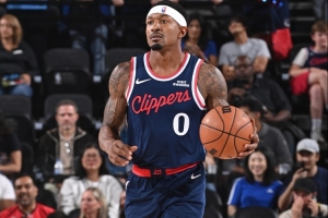 比爾賽季報銷！解說：突然有了一種總被快船開玩笑的宿命感