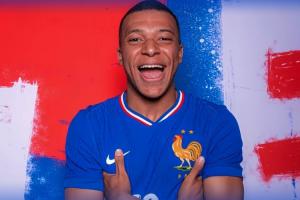 高盧雄雞昂首晉級(jí)！法國(guó)提前一輪直通2026世界杯 連續(xù)8屆進(jìn)世界杯