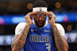 交易歐文/濃眉？名記：若非兩人都賣掉的話 那送走濃眉才是最優(yōu)解