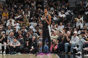 文班談對追夢怒吼慶祝：這不是要證明什么 以彼之道還施彼身