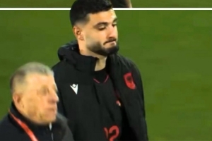 阿爾巴尼亞鎖定附加賽名額，但布羅亞賽后落淚情緒低落+拒絕慶祝