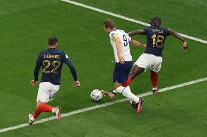 和拜仁隊(duì)友談過明年世界杯奪冠熱門嗎？凱恩：顯然會(huì)有法國隊(duì)