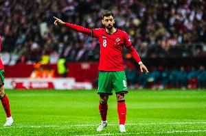 B費(fèi)和內(nèi)維斯雙雙上演帽子戲法！這是葡萄牙隊(duì)球員自03年來(lái)首次