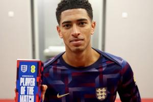 斬獲MVP！貝林創(chuàng)造1機(jī)會(huì)+2關(guān)鍵傳球12對(duì)抗7成功，評(píng)分7.6全場(chǎng)第3