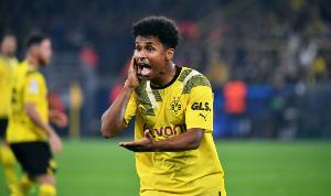 買盲盒開到非法武器？圖片報：阿德耶米被罰款2個月薪資約45萬歐