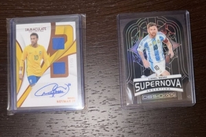 價(jià)值幾何？埃利奧特社媒曬梅西、內(nèi)馬爾球星卡：GOAT