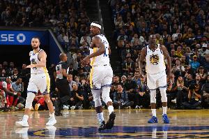 上賽季庫里、巴特勒、追夢同時在場一共僅輸5場 本賽季已輸了6場