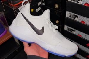 這個(gè)配色如何？球鞋博主曬明年將復(fù)刻歸來(lái)的喬治PG 1！