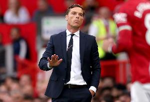 伯恩利主帥：上半場(chǎng)我們踢得不錯(cuò)，但比賽勢(shì)頭是難以名狀的東西