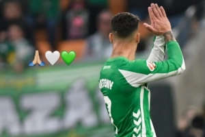 安東尼社媒談染紅：完全是無意的動(dòng)作，很抱歉讓球迷失望