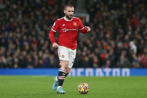 記者談曼聯(lián)：對陣水晶宮必須讓盧克·肖踢左翼衛(wèi)，被打穿也認(rèn)了