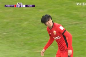 錯失良機！蒯紀聞妙傳，李新翔無人防守一對一射門送進門將懷中